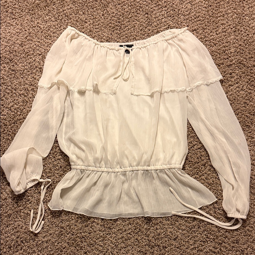 New Directions White Off-Shoulder Blouse